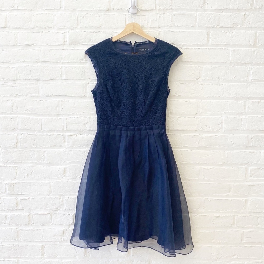 Ted Baker || Jessika Lace Fit Flare Dress‎ Navy TB 0 US 2